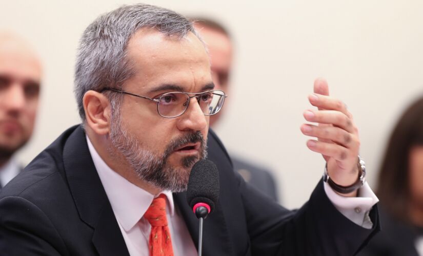 Ministro da Educação, Abraham Weintraub atacou universidades federais durante audiência na Câmara