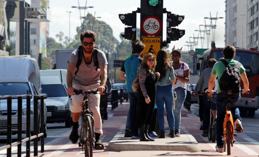 Classe alta e branca tem mais infraestrutura ciclovi&aacute;ria em S&atilde;o Paulo
