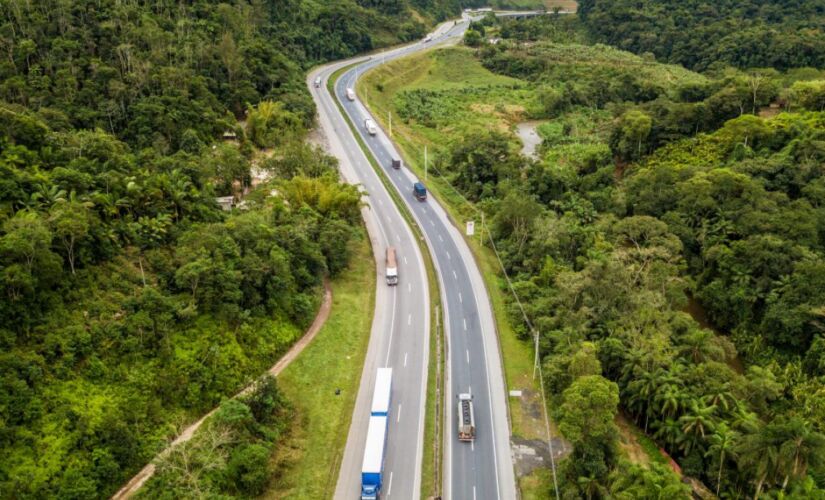 Número representa cerca de 35% a mais de tráfego na rodovia, uma média de 179 mil veículos por dia