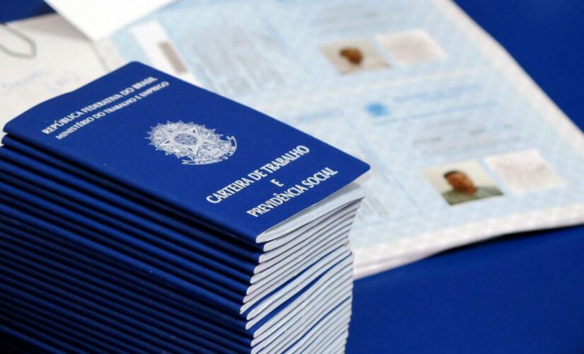 A maioria das vagas disponíveis na semana é direcionada para o setor de limpeza hospitalar, totalizando mais de 100 postos disponíveis