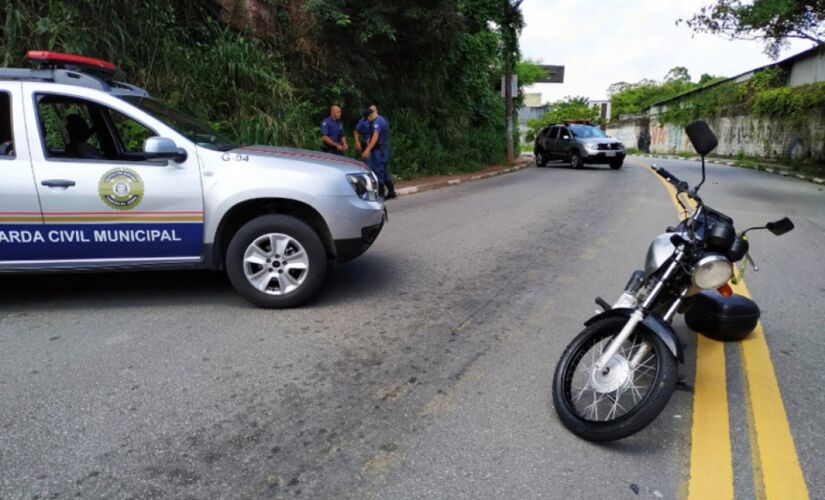 A droga foi apreendida e pesada, indicando 60.145 quilos de maconha distribuída em 85 tijolos