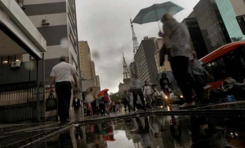 As típicas chuvas de verão continuarão aparecendo sempre aos finais das tardes ao longo da estação