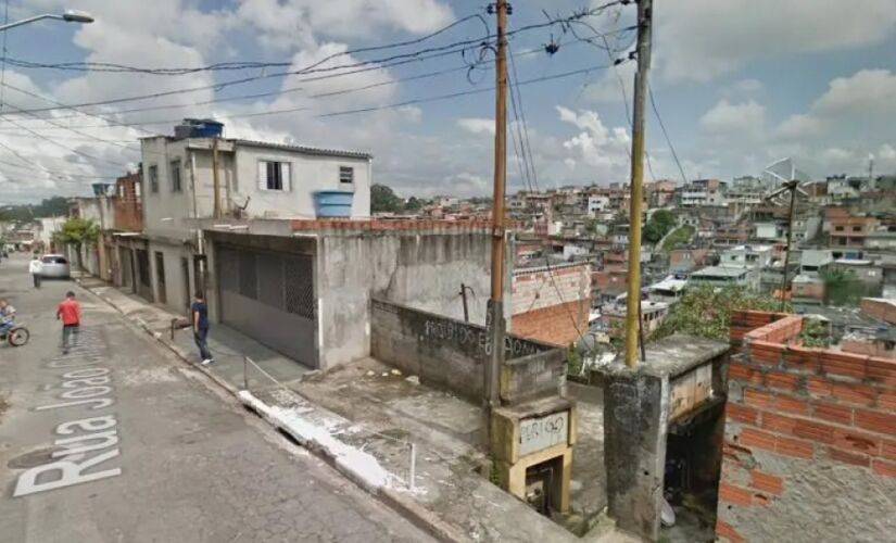 Crime aconteceu na rua João Chammas, no Jardim São Luís, na zona sul de São Paulo; vítima era conhecida como Palhacinho