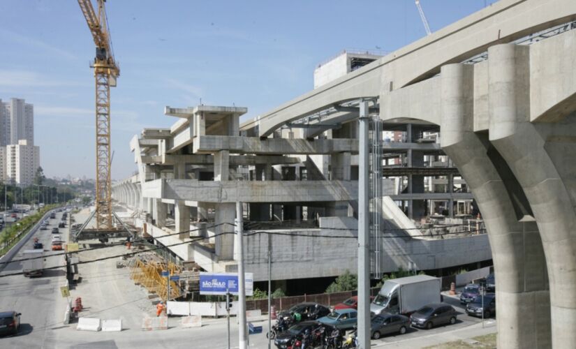 A empresa venceu a licitação ao apresentar a melhor proposta, com o valor de R$ 494,8 milhões