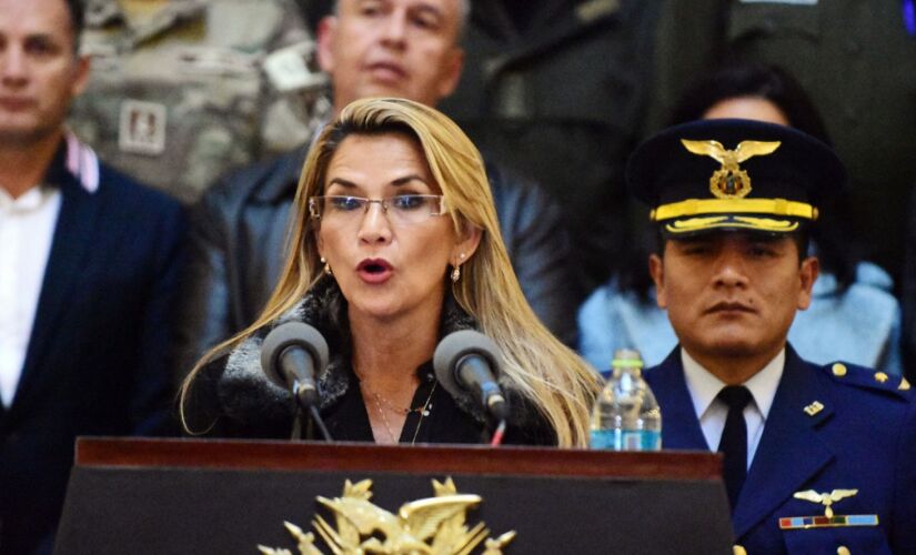 Jeanine Añez assumiu a presidência após a renúncia de Evo Morales