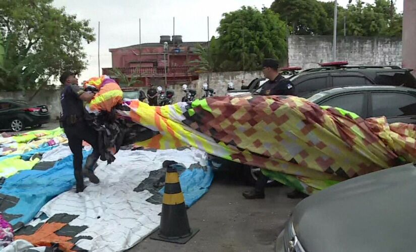 Os balões foram encontrados em um barracão na rua Coronel Celestino Henrique Fernandes, na Vila Palmares, em Santo André