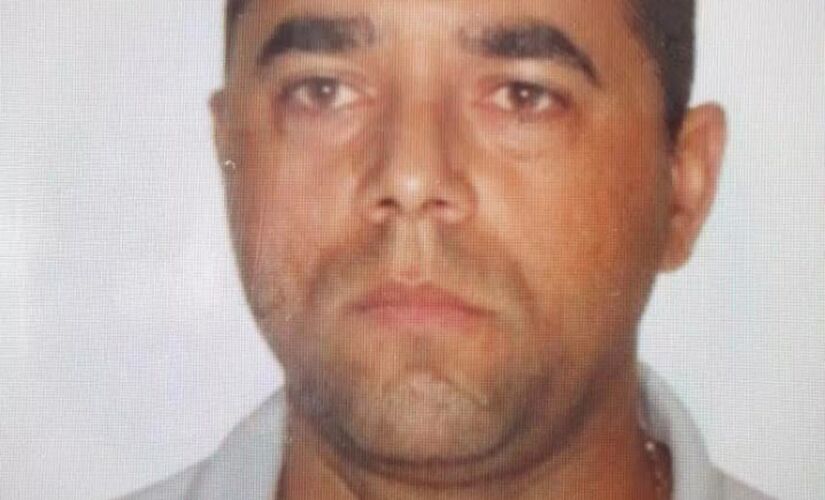 Corpo do policial Nélio Rego Lione, de 44 anos foi encontrado carbonizado e com três marcas de tiro em um dos braços
