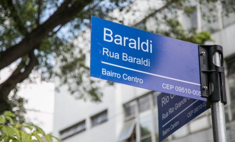 O trabalho da Secretaria de Mobilidade Urbana, teve início em 
abril de 2019, nas ruas do centro e deve ser concluído em março