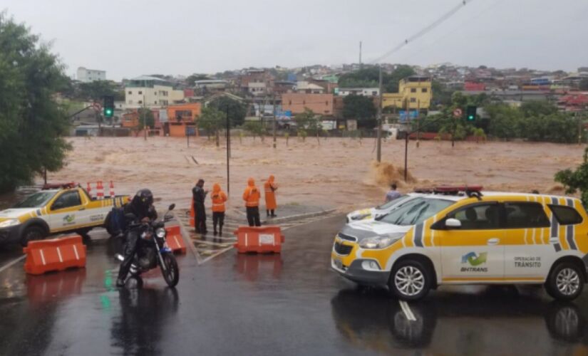 Em virtude dos estragos causados pelas chuvas, 101 municípios mineiros decretaram situação de emergência