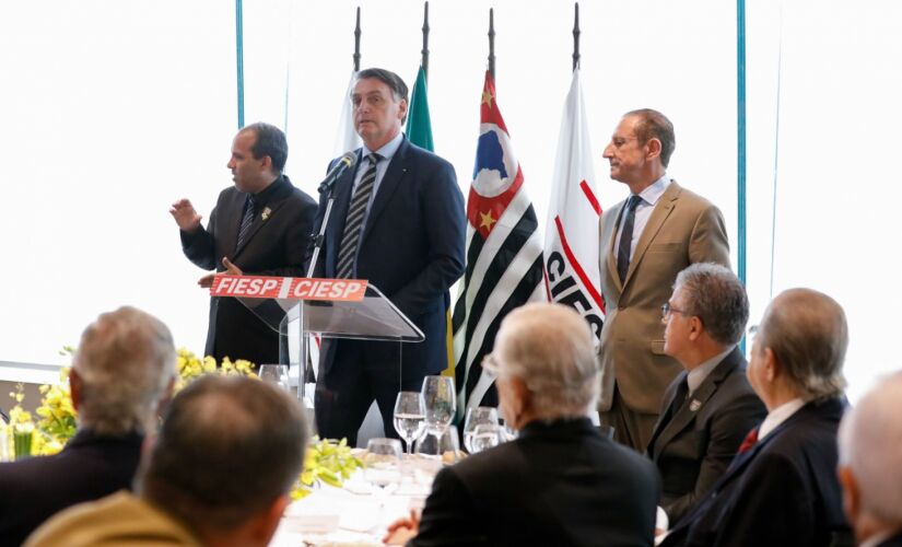 O presidente Jair Bolsonaro (sem partido) durante discurso nesta segunda-feira na sede da Fiesp