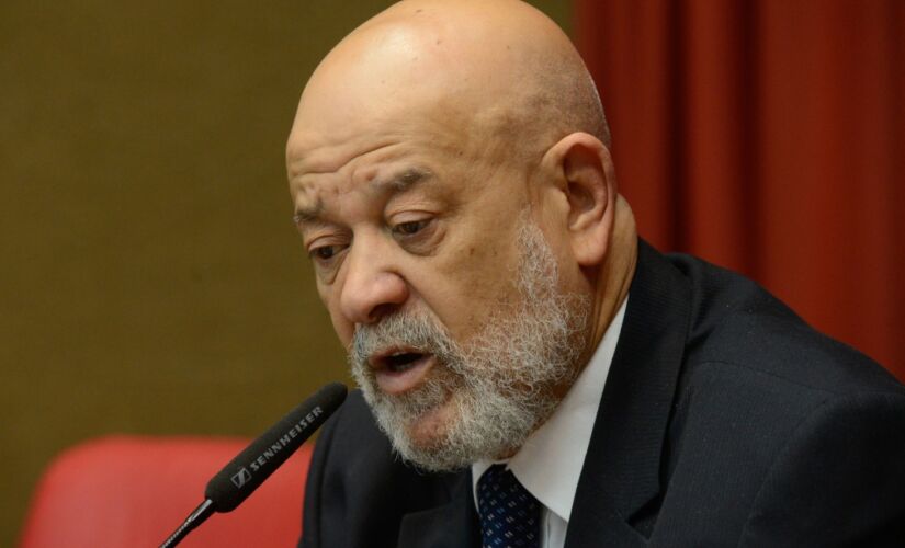 Mariano afirmou que foi pego de surpresa com a decisão do governador