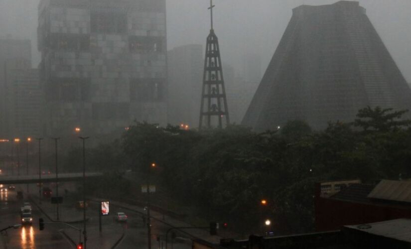Em SP, céu permanecerá parcialmente nublado