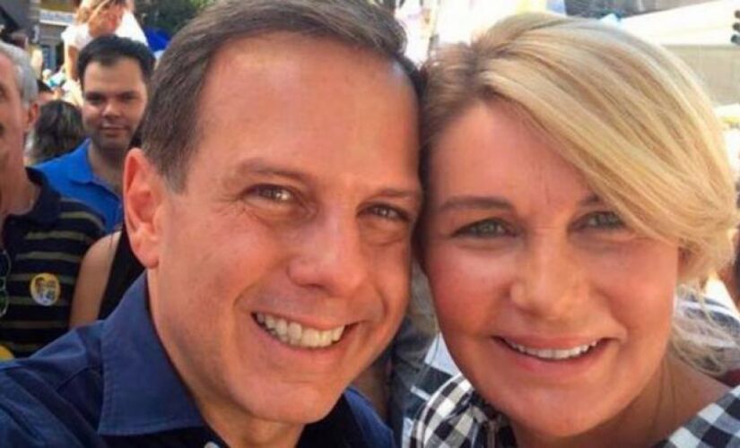 Bia e Doria têm três filhos, João Doria Neto, 25, Felipe, 19, e Carolina, 17.