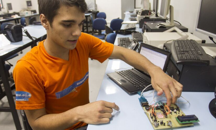 Programa Novotec Expresso prorroga inscri&ccedil;&otilde;es dos cursos de qualifica&ccedil;&atilde;o profissional 