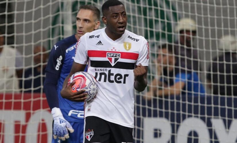 Desde que chegou ao clube do Morumbi, em 2018, o jogador teve dificuldade para se adaptar à vida em SP