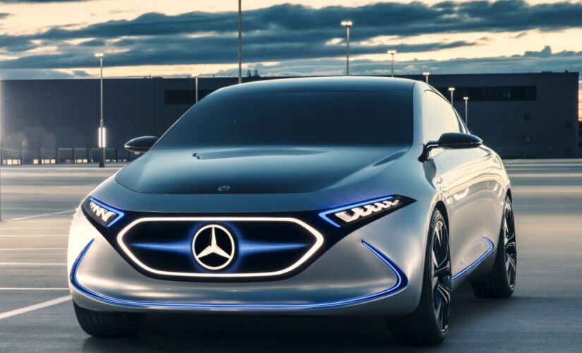 O Concept EQA vai dar origem ao primeiro compacto elétrico