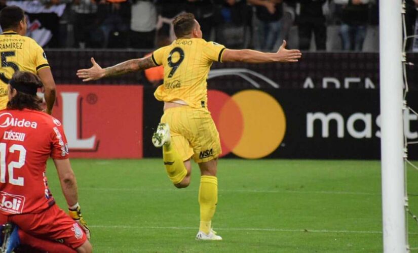 Assim como em 2015, Fernández fez o gol em Itaquera que eliminou o alvinegro da competição continental