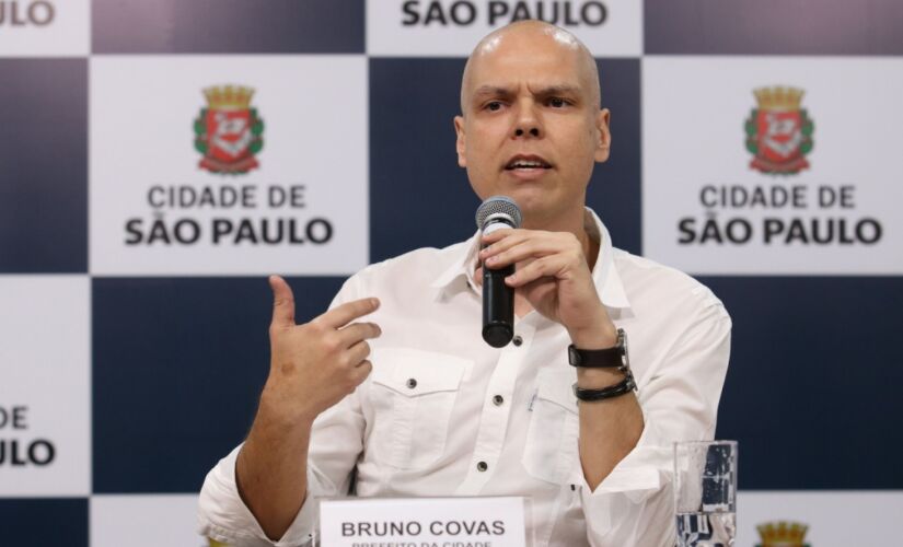 O prefeito segue internado, recuperando-se da anestesia para os exames, e deve ter alta ainda nesta quarta (19)