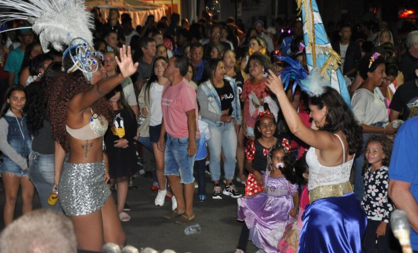 Carnaval foi organizado pela Diretoria de Cultura, Esportes e Turismo