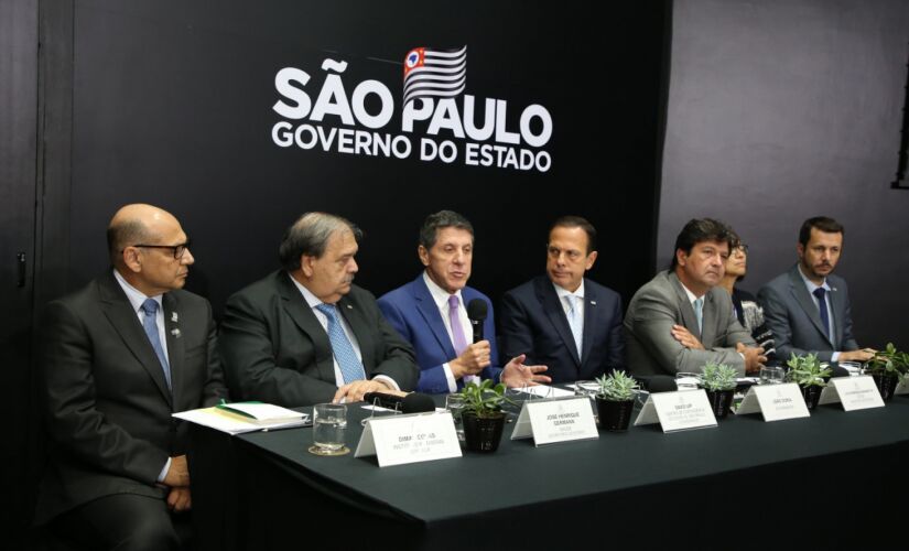 O governo estadual e o  ministério da Saúde anunciaram ao longo da semana medidas para combater o novo coronavírus 