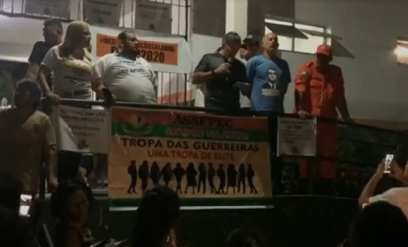 Uma nova proposta foi feita pela comissão e apresentada à categoria, que a levou a votação no domingo (1º) e foi aprovada pelos policiais