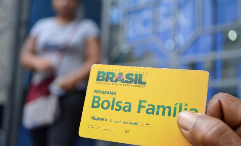 Há uma possibilidade de que o custo do sucessor do Bolsa Família fique de fora do teto de gastos