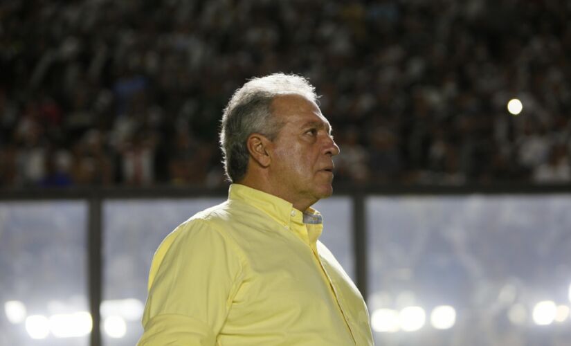 O aproveitamento de Abel Braga no Vasco foi de 40,4%, com quatro vitórias, cinco empates e cinco derrotas