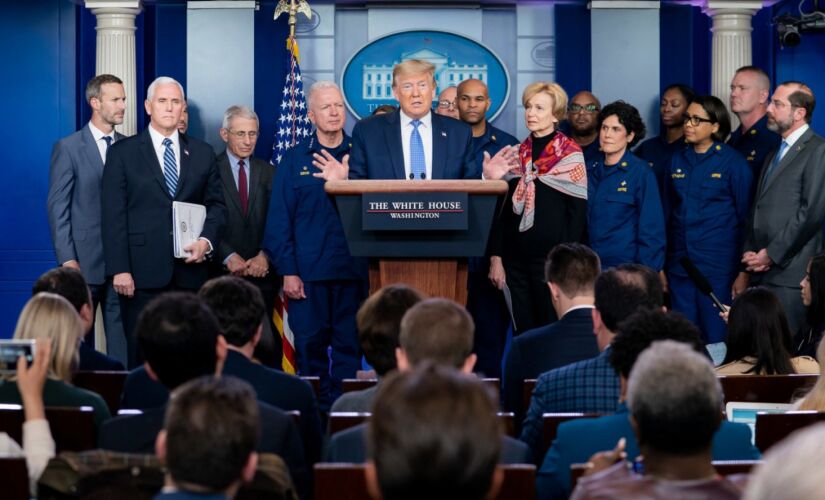 O pacote de ajuda fiscal foi anunciado pelo governo Trump nesta terça-feira (17)