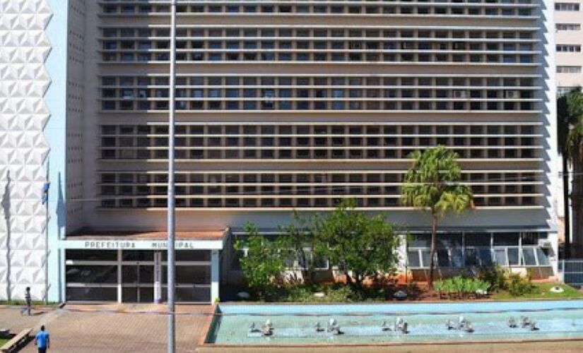 Os aprovados deverão comparecer na sede da Coordenadoria de Recursos Humanos, na rua Voluntários da Pátria (Rua 5), 1435, no Centro
