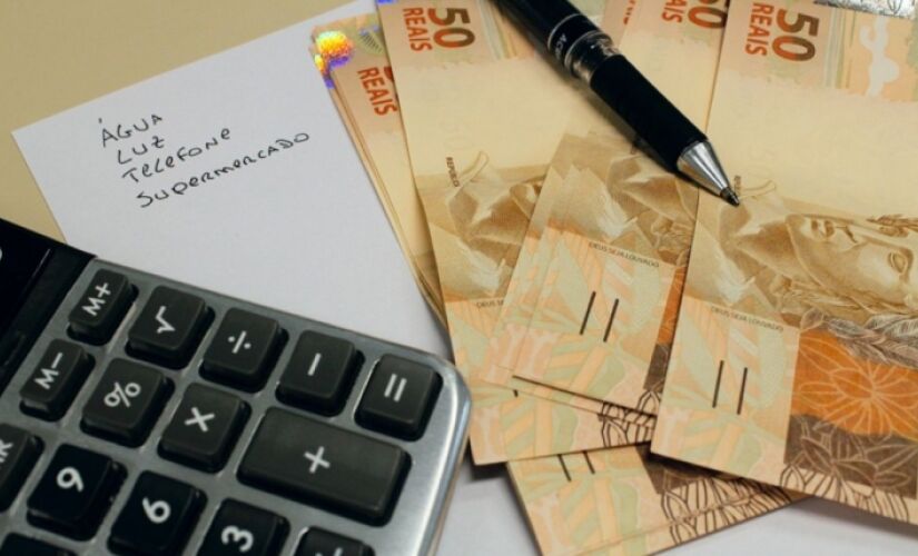 No local, os técnicos do Procon estarão à disposição para auxiliar e intermediar a negociação com foco na proteção dos direitos do consumidor