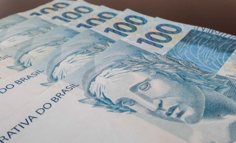 As previsões do mercado para o PIB de 2021, 2022 e 2023 continuam em 2,50%