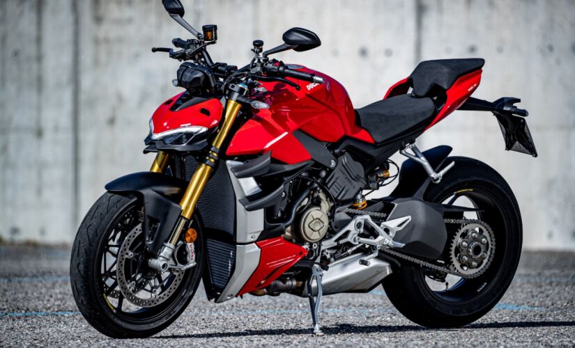Ducati Streetfighter V4S
