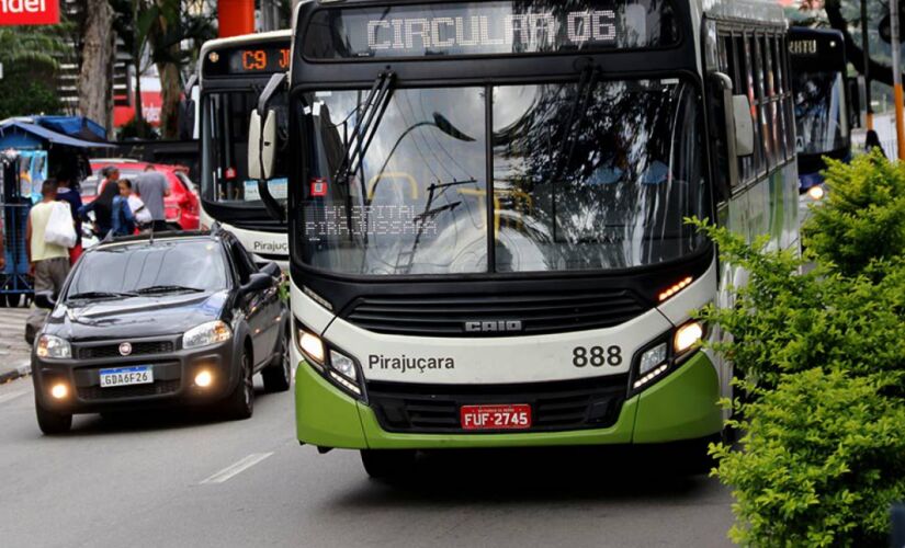 De acordo com as empresas a redução é necessária, pois a utilização dos ônibus tem sido feita por 20% da média de passageiros
