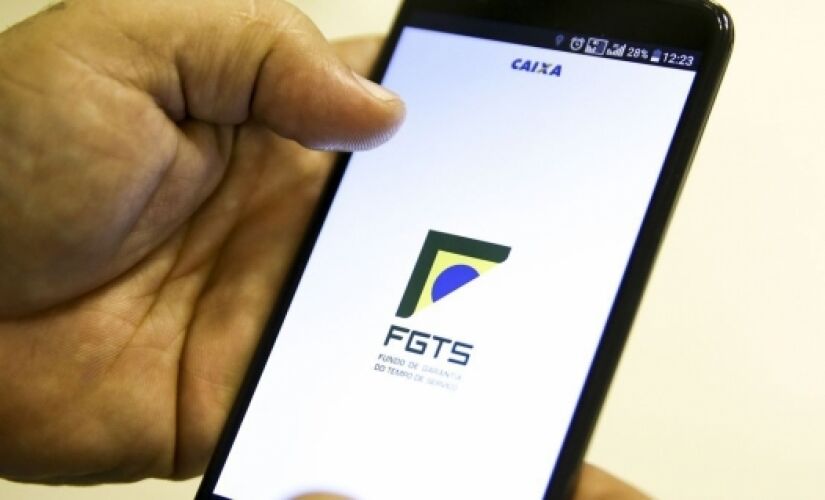 Segundo a pesquisa, divulgada nesta terça-feira (7) na capital paulista, quatro em cada dez entrevistados (38%) admitem não saber qual o valor do seu saldo do FGTS