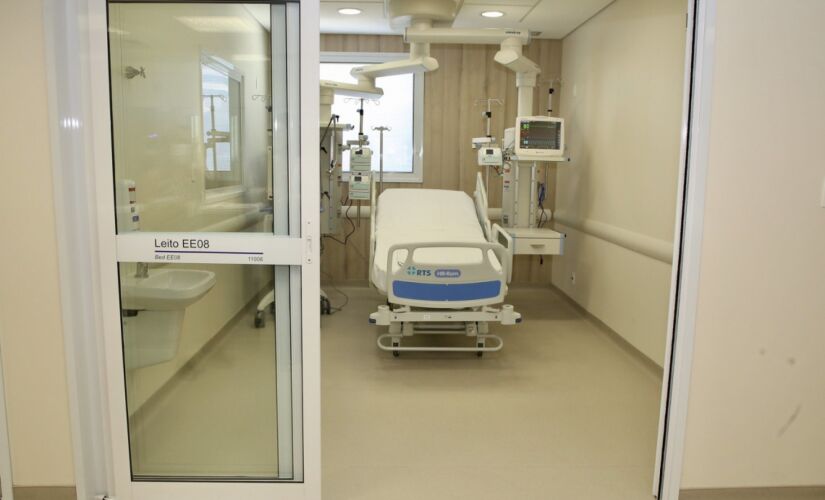 O PL 1.985/2019, que prev&ecirc; a perman&ecirc;ncia de fisioterapeutas nos centros de terapia intensiva adultos, pedi&aacute;tricos e neonatais tamb&eacute;m deve ser votado