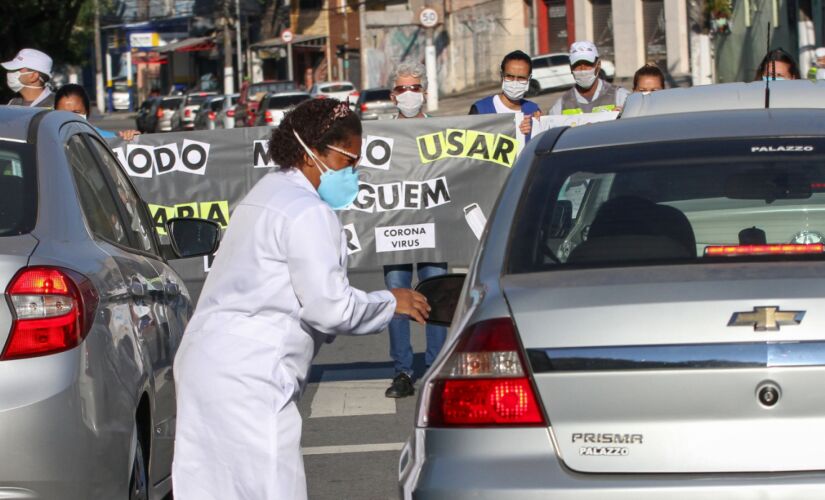 Na manhã de ontem, uma ação educativa de prevenção à Covid-19 foi realizada na zona norte da Capital 