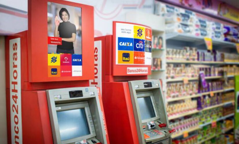 O usuário deve criar uma canta no Mercado Pago, realizar a transferência do dinheiro da conta social da Caixa para a conta do Mercado Pago e se dirigir a um caixa eletrônico