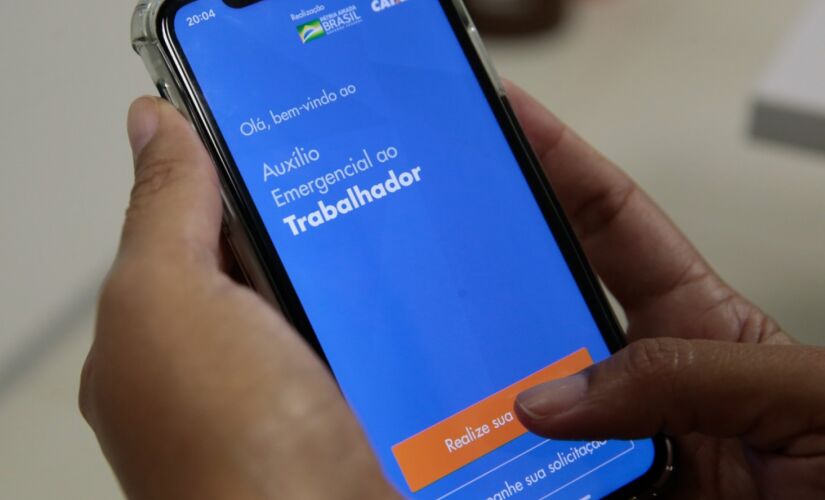 O pagamento do auxílio representaria mais R$ 10,8 bilhões