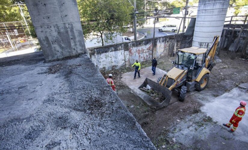 De acordo com o  prefeito Bruno Covas, a obra na zona leste da capital paulista foi licitada em 2015 e paralisada em 2016