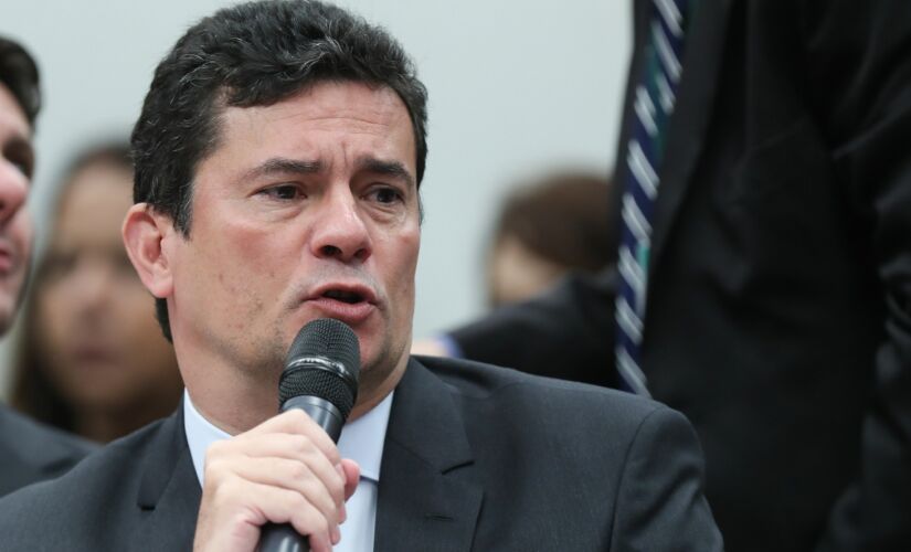 Ex-juiz Ségio Moro disse que o Brasil 'não precisa de líderes com voz bonita, mas de alguém que ouça a voz do povo brasileiro'