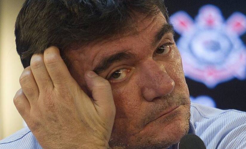 O técnico virou ídolo alvinegro na sua segunda passagem, a mais vitoriosa delas, já sob a gestão de Andrés, então presidente corintiano na época