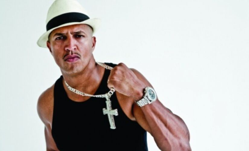 "A luta é constante para esse povo. Acabou Covid, vai para outra luta"
Mano Brown fala sobre a luta do favelado em live com Dráuzio Varella.