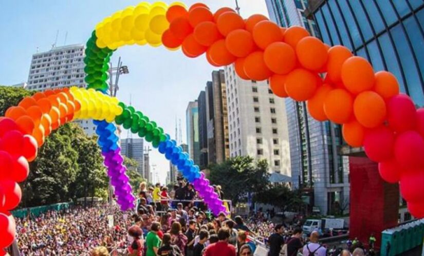 A 25ª edição da Parada do Orgulho LGBT  de São Paulo será realizada, pelo segundo 
ano consecutivo, de forma virtual, por conta das restrições causadas pela pandemia