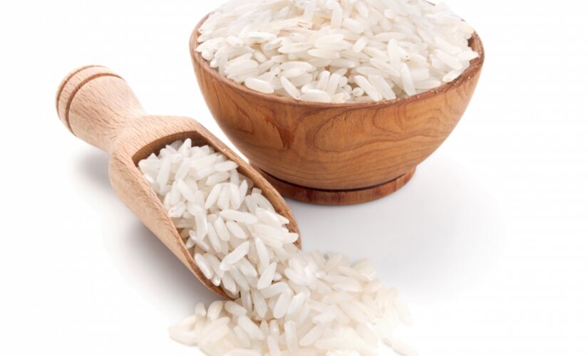 Arroz fundo branco