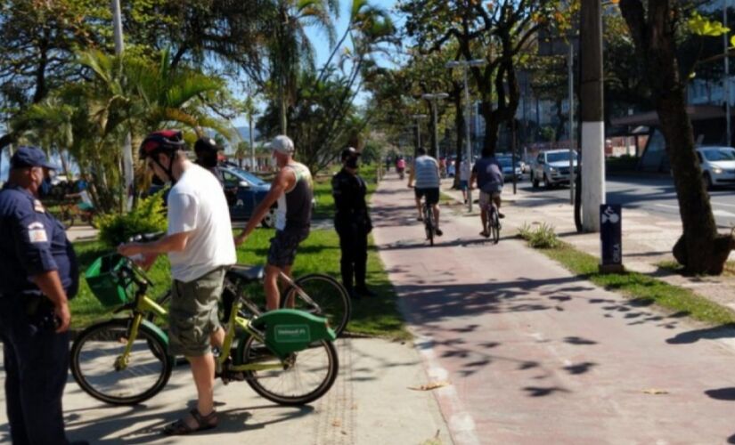 Além de o clima ter ajudado com sol, sobretudo na segunda (14) e terça (15), a Cidade recebeu, nos quatro dias de feriado, o Santos Criativa Festival Geek