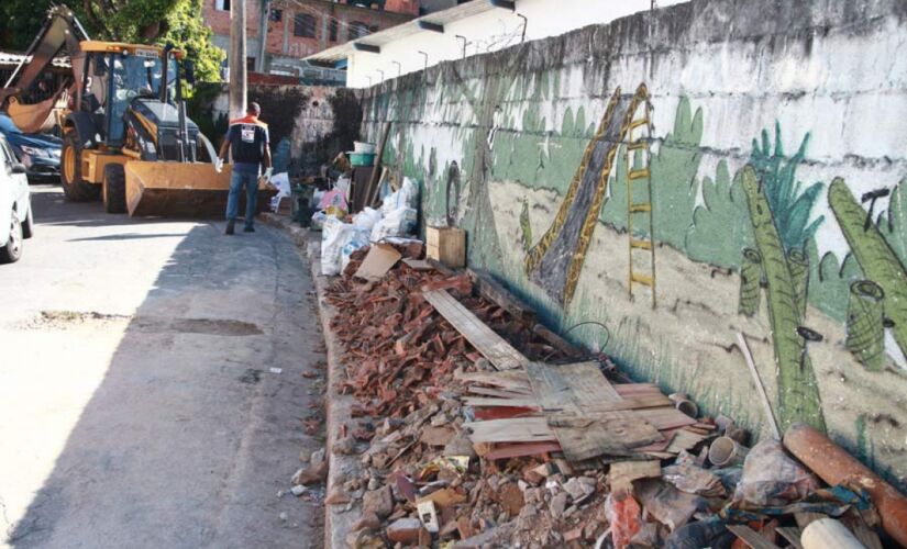 Central de monitoramento passou a auxiliar as ações da GCM no combate ao descarte irregular de entulhos em Taboão da Serra 