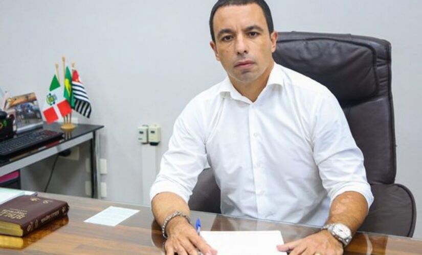 Prefeito de Osasco, Rogério Lins (Podemos), testou positivo para o novo coronavírus
