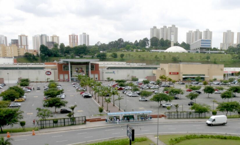 Shopping Taboão fica localizado na região sudoeste da Grande SP
