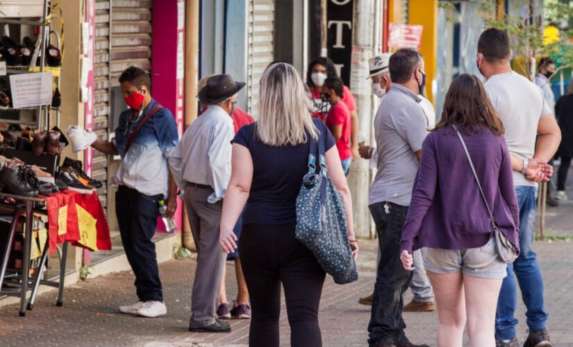  Movimentação na manhã desta quarta-feira na cidade de Limeira 