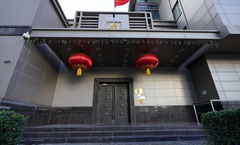 Os Estados Unidos determinaram o fechamento do consulado 
da China em Houston, no Texas, nesta quarta-feira (22)